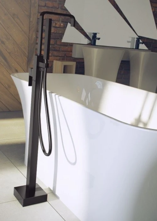 Besco Modern I Baterie cada freestanding, negru mat