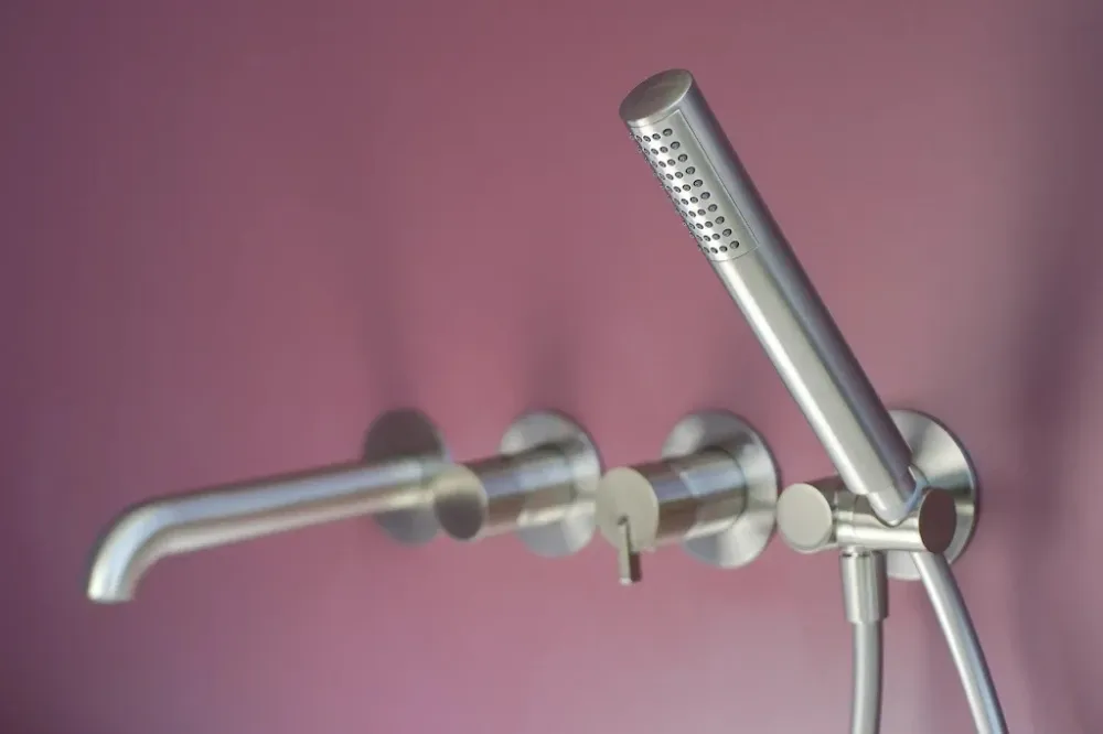 Deante Silia Baterie cada si dus monocomanda incastrat cu 4 orificii si set de dus, inox