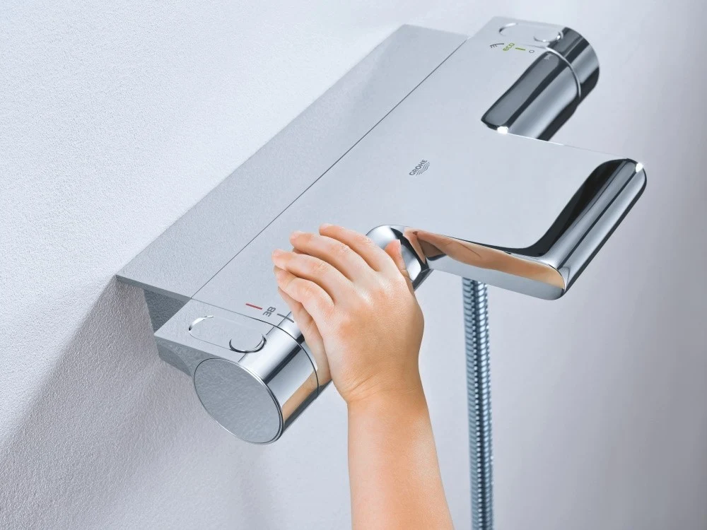 Grohe Grohtherm 2000 Baterie cada dus cu termostat si tavita