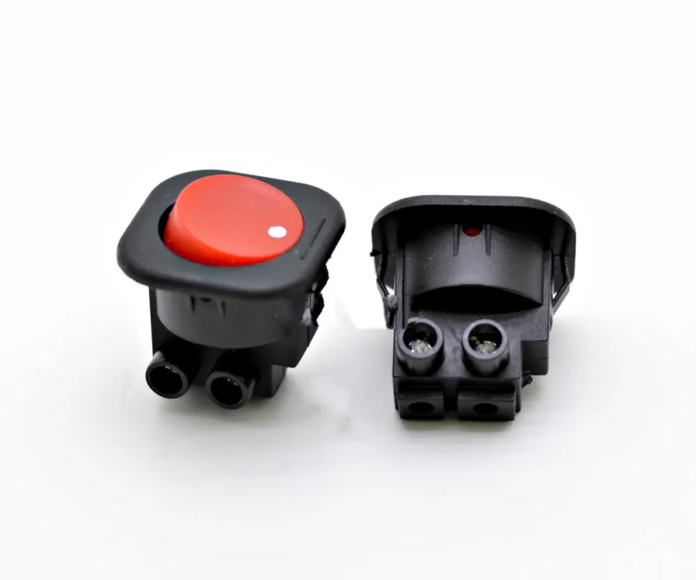 Buton Roșu Pătrat T120-RA pentru Control Ușor – Comutator Ideal pentru Aplicații Electrice și Proiecte DIY
