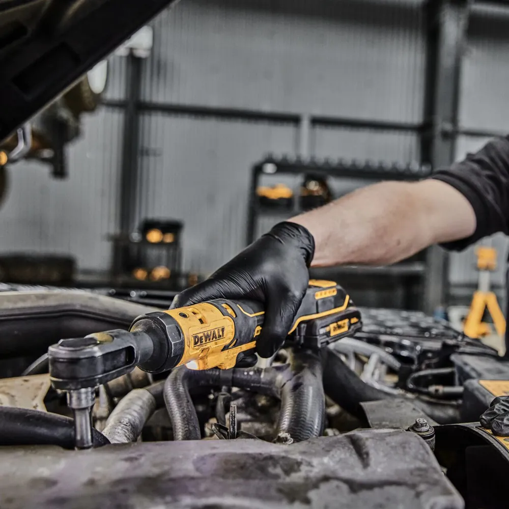 Clichet Dewalt DCF512N-XJ 18V