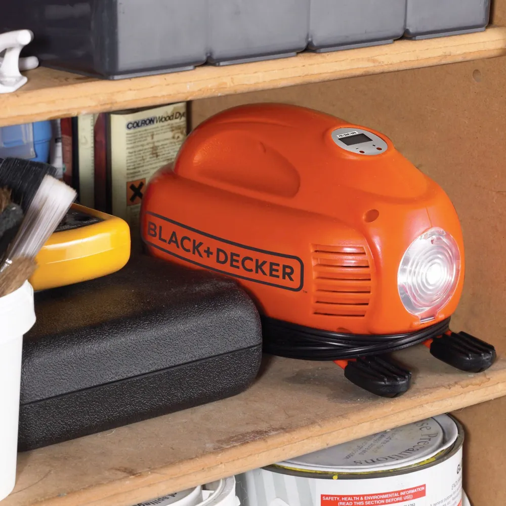 Compresor portabil Black+Decker ASI200-XJ 12V