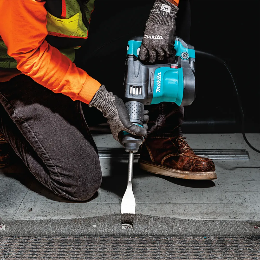 Taietor de pietre Makita HK1820 550W