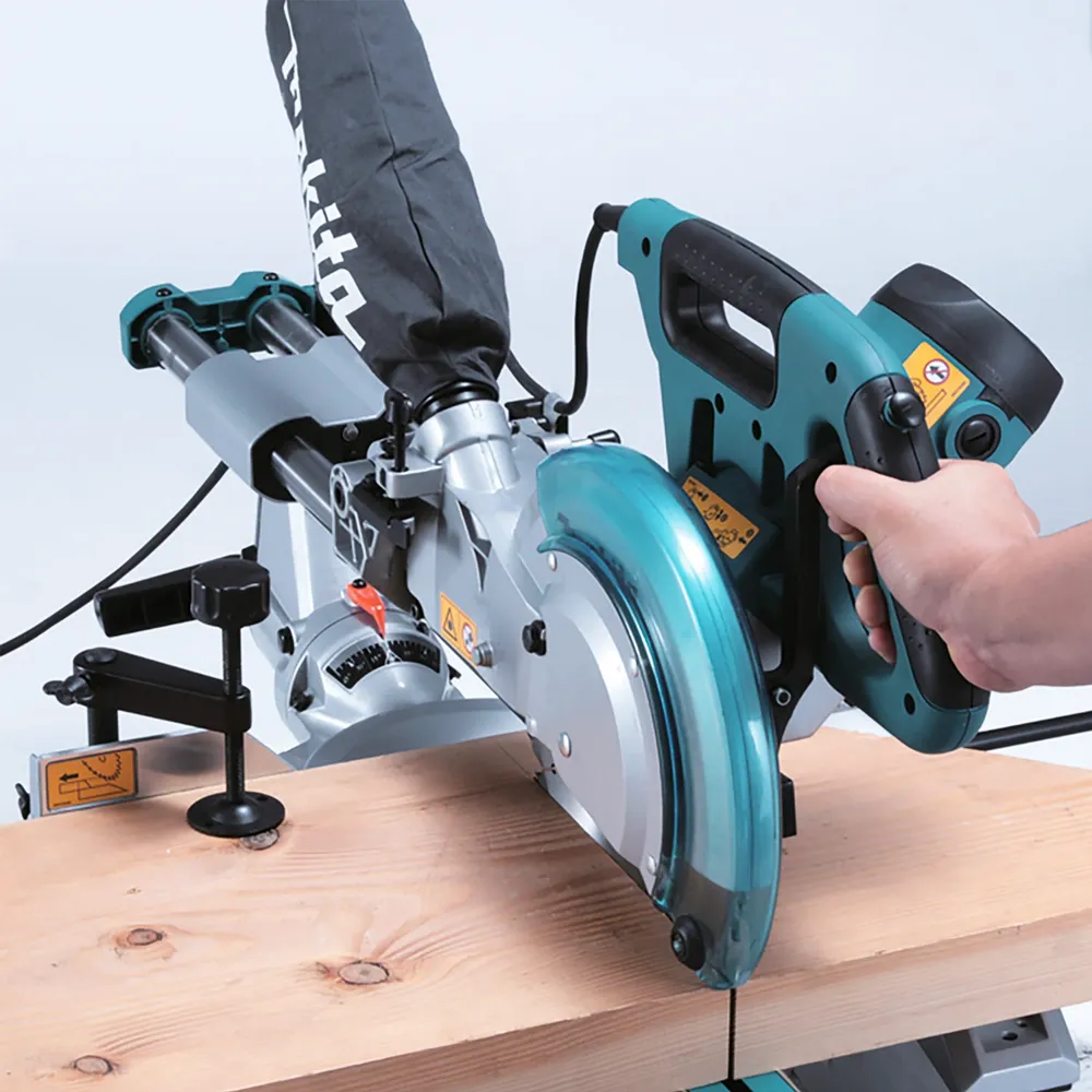 Mașă de tăiat Makita LS1018LN 1430W