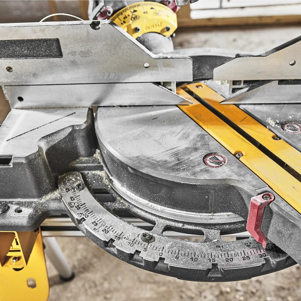 Mașă de tăiat Dewalt DCS781X2-QW 54V 9Ah