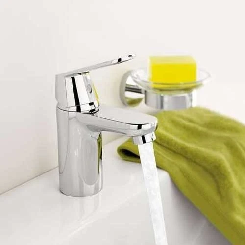 Baterie chiuveta baie Grohe Eurosmart Cosmopolitan, fara ventil, marime M