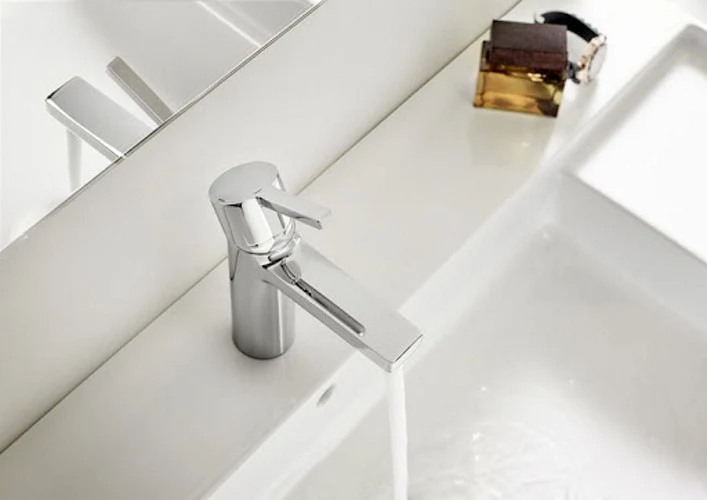 Baterie chiuveta baie Roca Naia, cu ventil click-clack