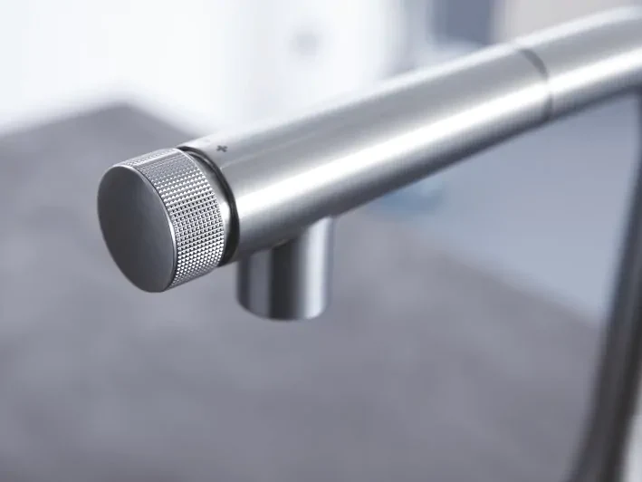 Grohe Essence Baterie chiuveta bucatarie cu dus extractibil si buton SmartControl, cupru mat (brushed warm sunset)