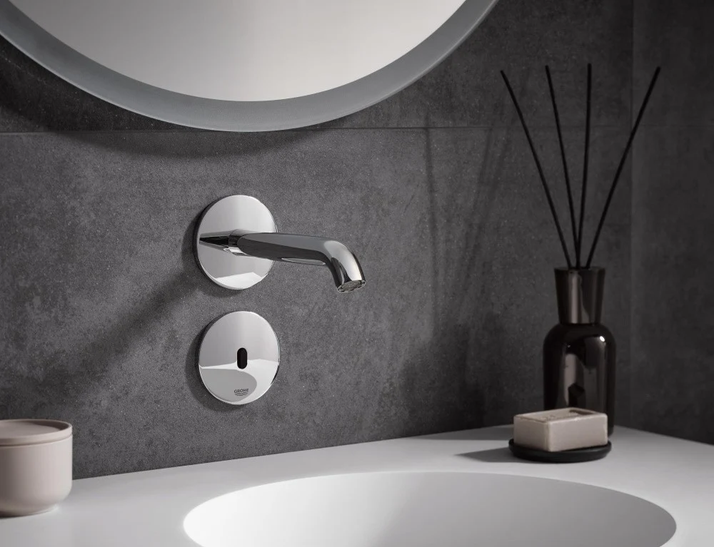 Grohe Essence E Baterie lavoar electronica cu infrarosu, transformator 230V, fara mixare apa, senzor bidirectional