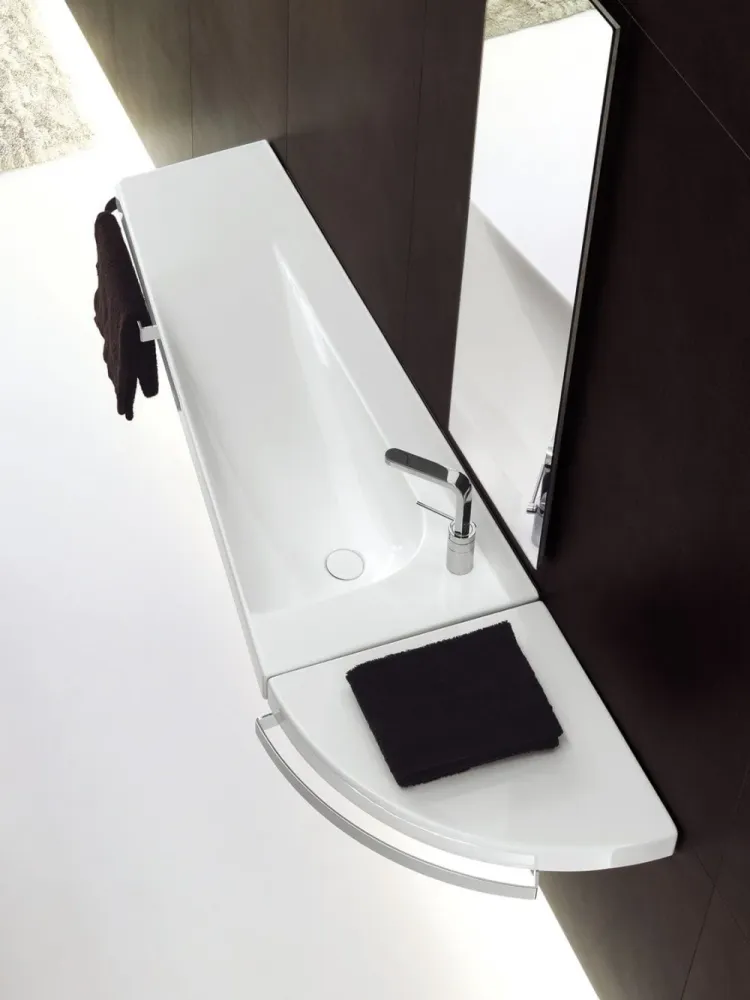 Lavoar baie pe blat Hatria Grandangolo 130x50 cm, stanga