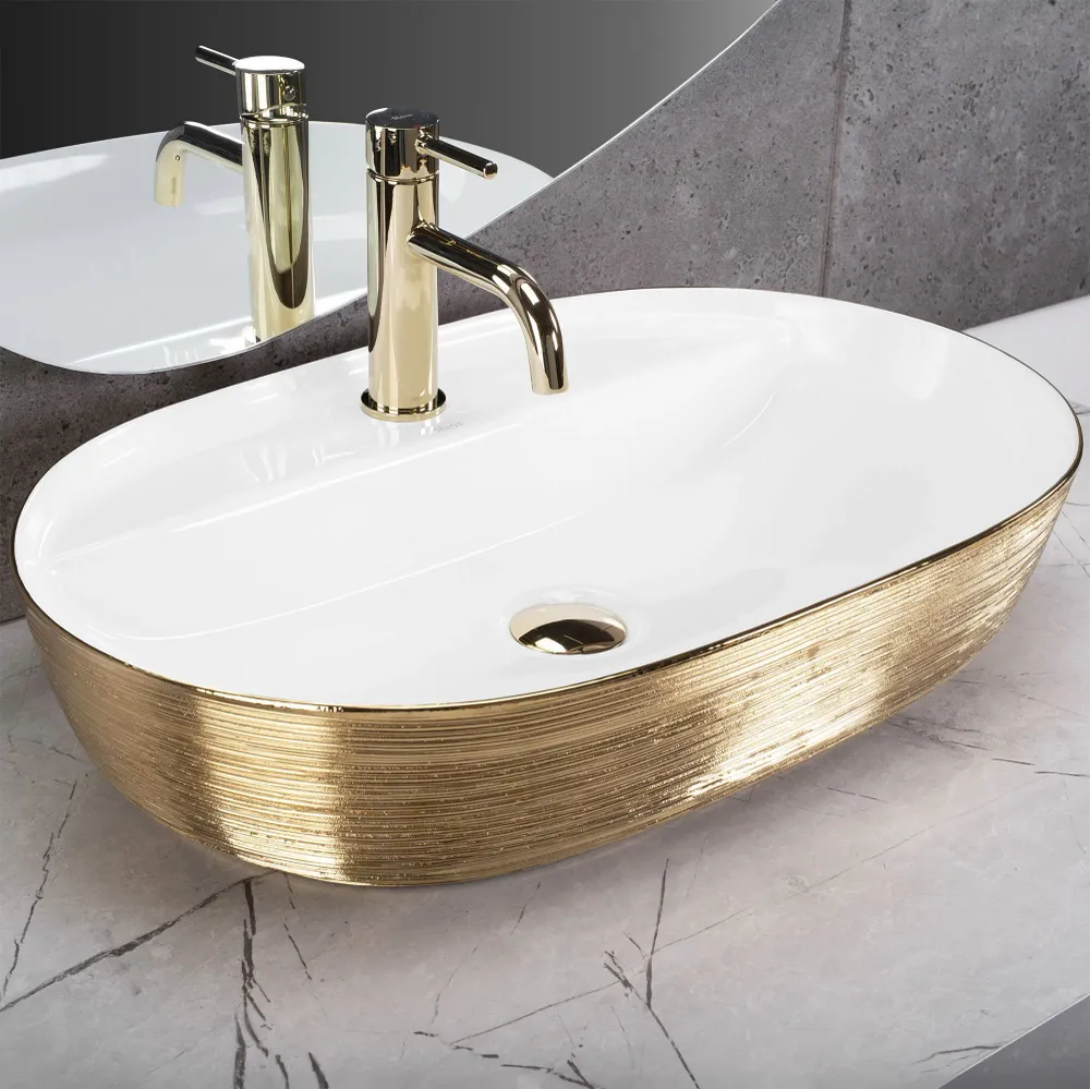 Lavoar baie pe blat oval 61 cm ceramic alb cu auriu periat – Rea Aura