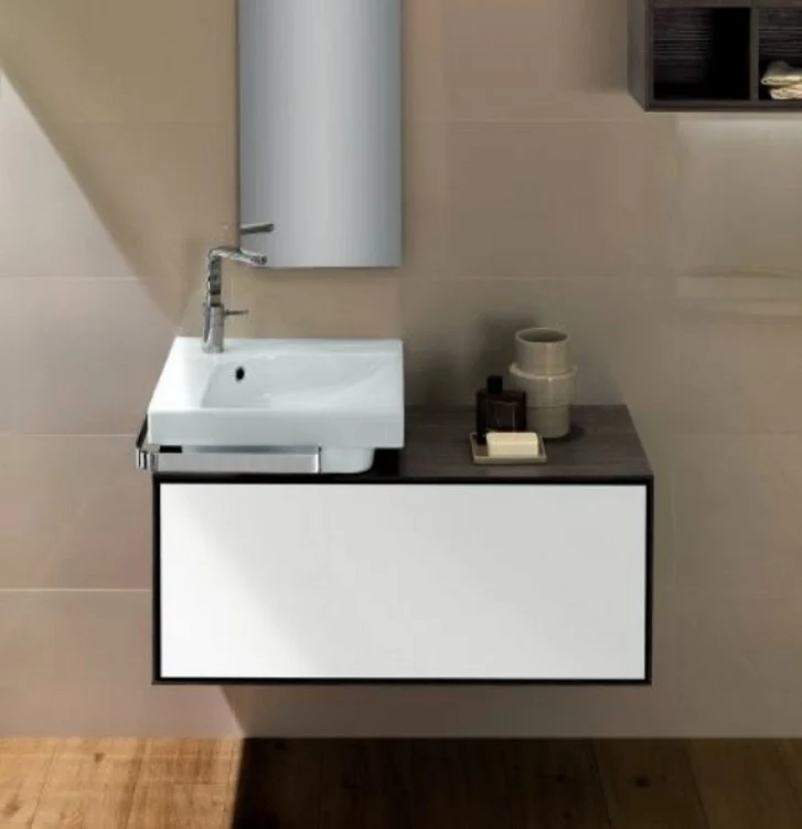 Lavoar baie pe blat, patrat Hatria Grandangolo G-50 DX 50x50 cm, varianta dreapta