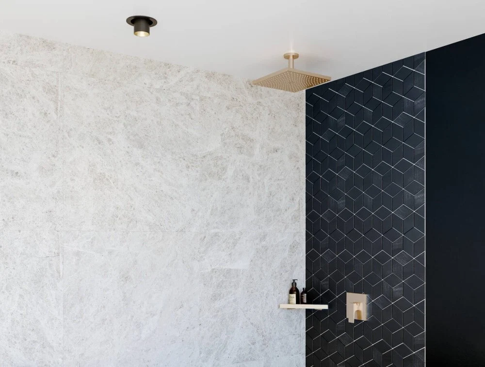 Palarie dus fix Hansgrohe Raindance E 300, cu brat pe tavan, bronz satinat
