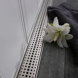 Rigola de interior montate la perete MCH cu gratar de inox BASIC mata, 650 mm