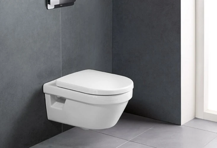 Set Vas WC suspendat cu capac soft close Villeroy & Boch Architectura Compact 35x48 cm evacuare orizontala