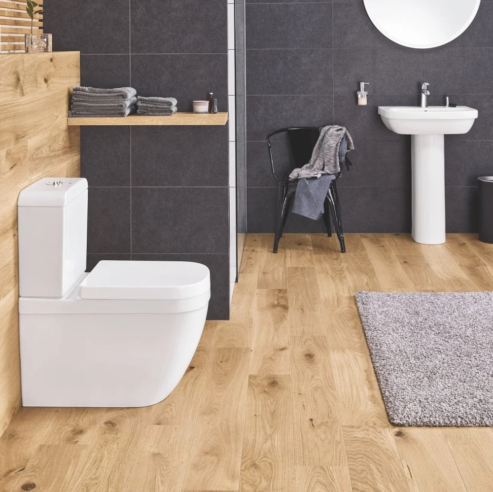 Vas WC pe pardoseala Grohe Euro Ceramic Rimless 37x67 cm evacuare orizontala sau verticala, tratament PureGuard