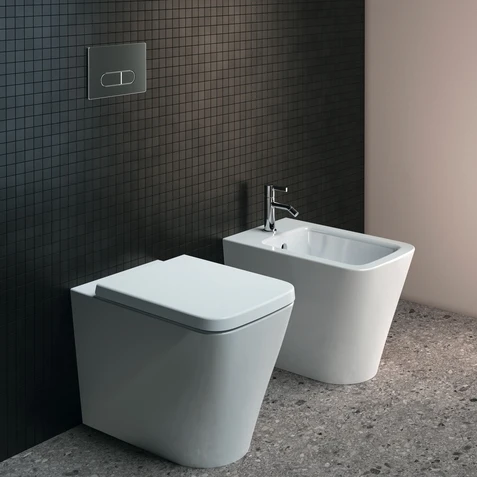 Vas WC pe pardoseala Ideal Standard Blend Cube AquaBlade 37x57 cm evacuare orizontala sau verticala, alb