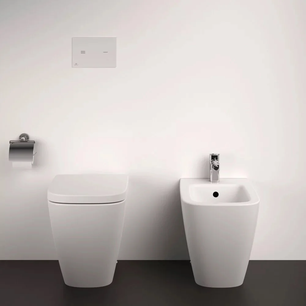 Vas WC pe pardoseala Ideal Standard I.Life B Rimless 36x54 cm evacuare orizontala, alb
