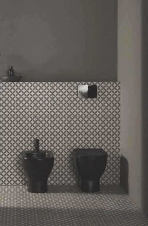 Vas WC pe pardoseala Ideal Standard Tesi AquaBlade 37x56 cm evacuare orizontala sau verticala, lipit de perete, negru mat