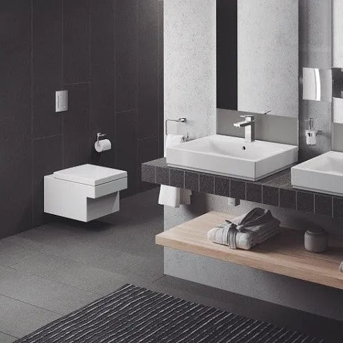 Vas WC suspendat Grohe Cube Ceramic Rimless 37x56 cm evacuare orizontala, tratament PureGuard