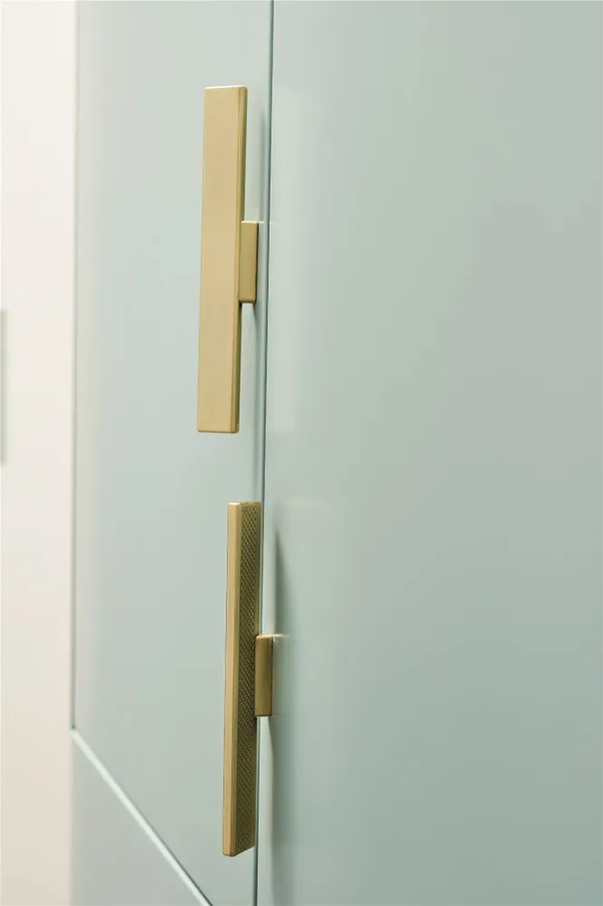 MANER FURNIPART HAMMER AURIU