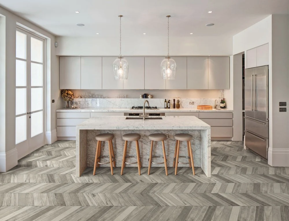 Gresie exterior / interior portelanata gri 11x54 cm, Marazzi Treverksoul Grey Chevron