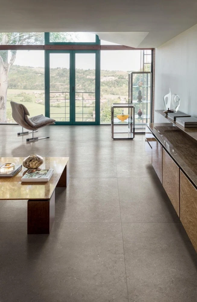 Gresie exterior / interior portelanata rectificata gri 75x75 cm, Marazzi Mystone Limestone Taupe