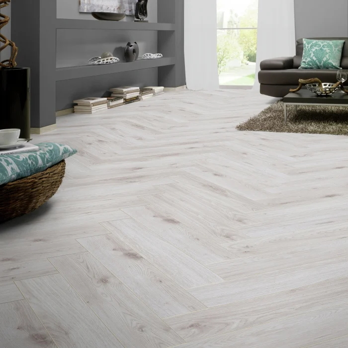 Parchet laminat Kronotex HERRINGBONE D3516 Bordeaux Oak 665x133x8 mm