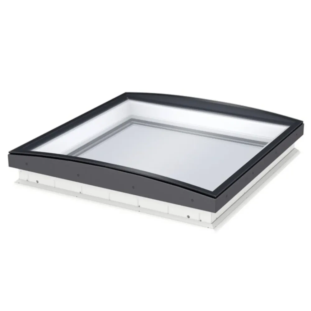 Fereastră pentru acoperiș plat cu sticlă curbată Velux UFC S0X102