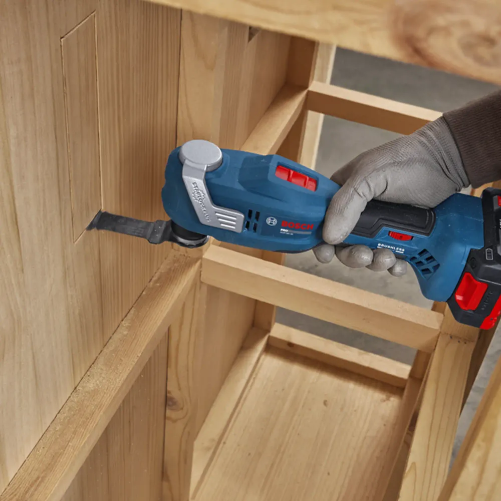 Instrument multifuncțional Bosch GOP18V-30 PRO 18V