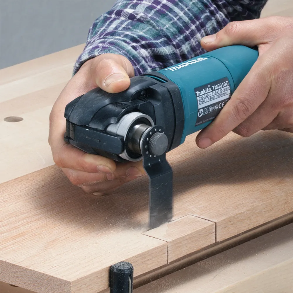 Multifuncțional Makita TM3010CX3J 320W