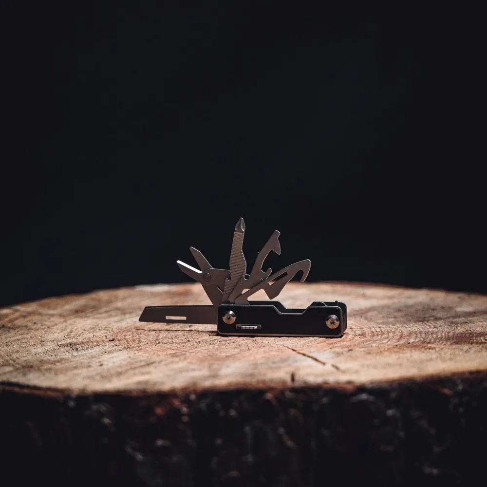 Multitool DAGMAR 9 functii Tac Maven