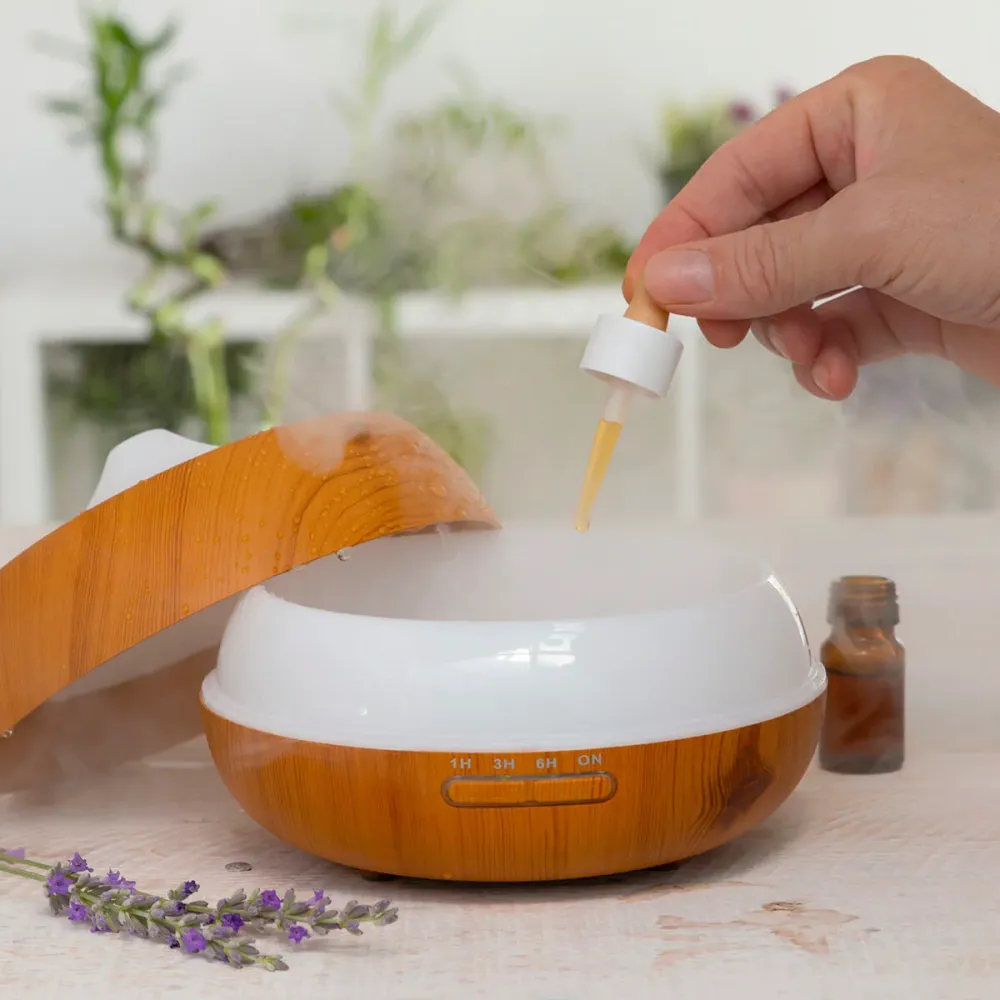 Umidificator cu difuzor de aromă cu LED multicolor Wooden-Effect InnovaGoods