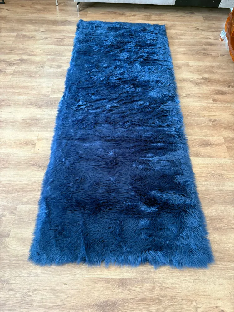 Covor de blana eco Valeria, foarte moale si pufos albastru 90x250 cm