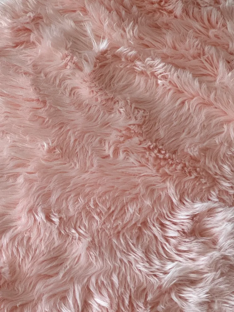 Covor de blana sintetica Valeria, foarte moale si pufos roz 90x250 cm