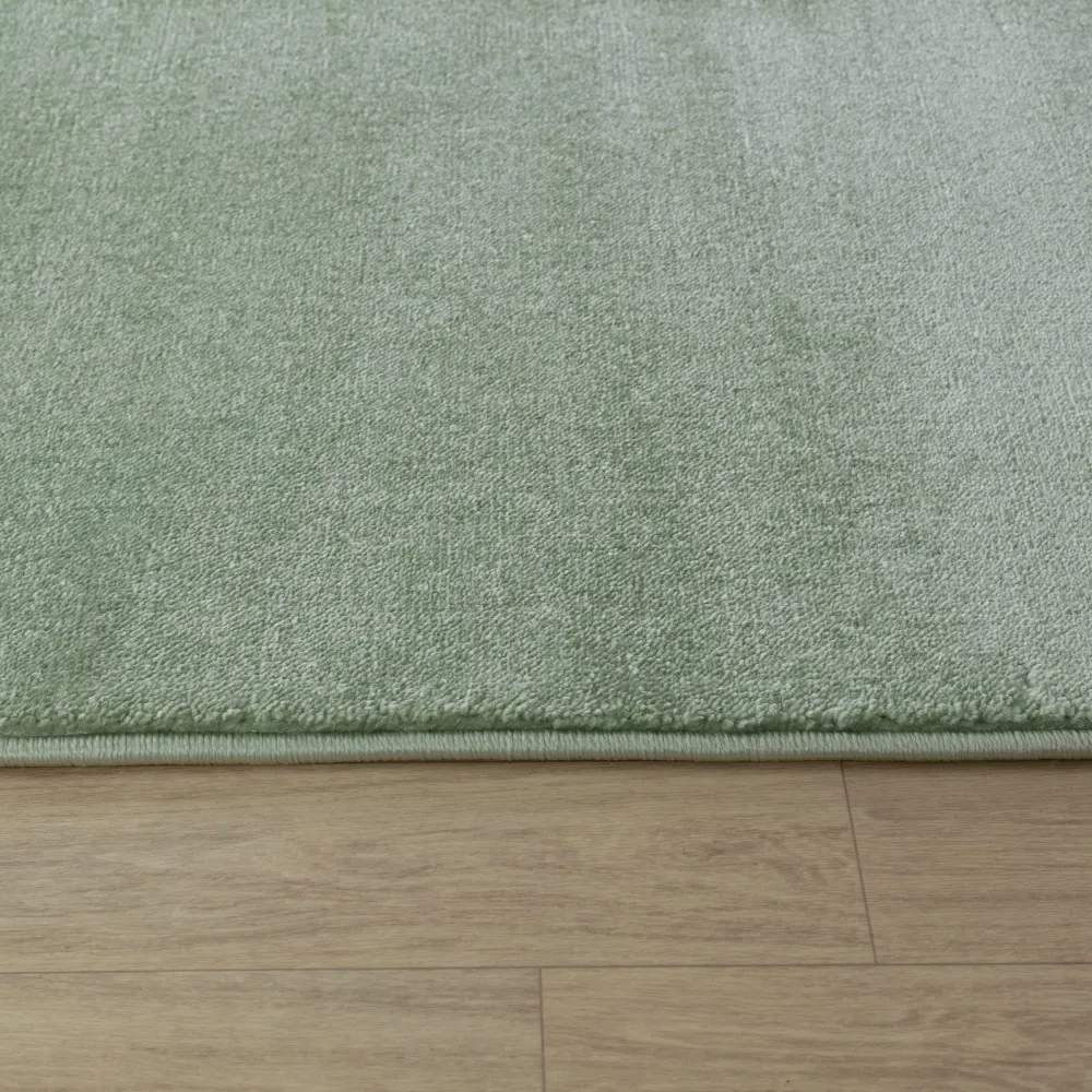 Covor Granada verde menta cu fire scurte 60x90 cm