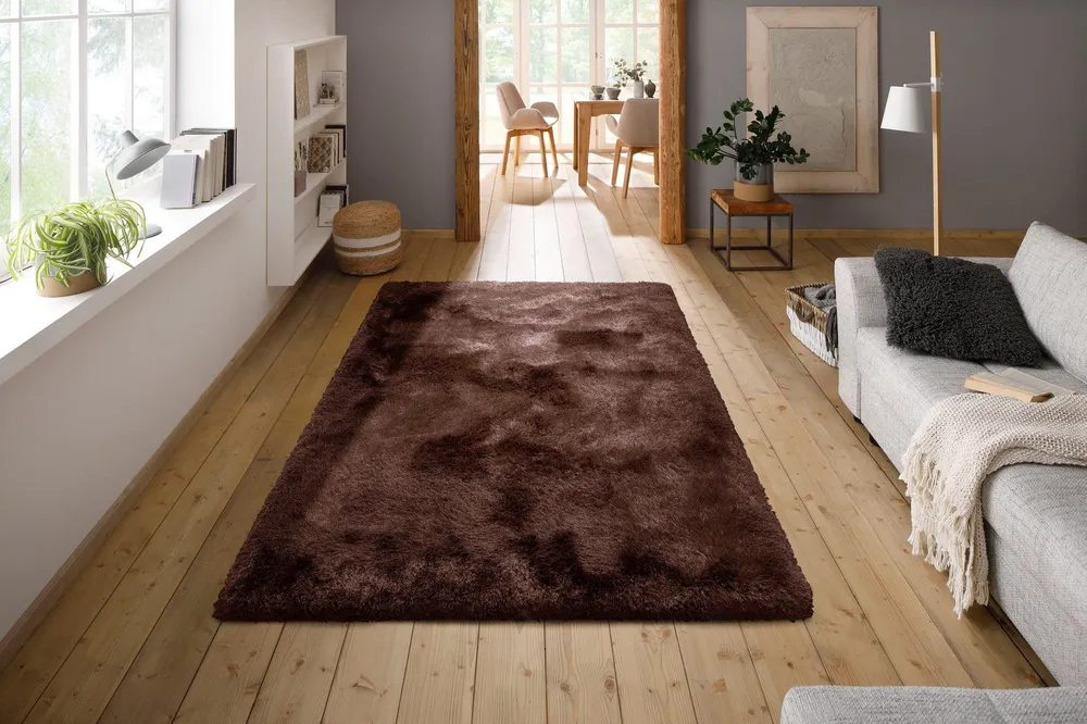 Covor Micro Exclusive maro inchis foarte gros si pufos, 160x230 cm