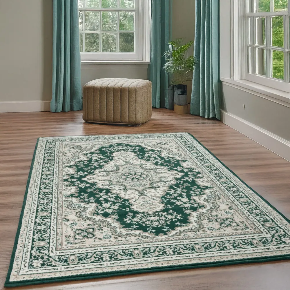 Covor Oriental DELAVITA verde inchis cu model traditional 160x230 cm
