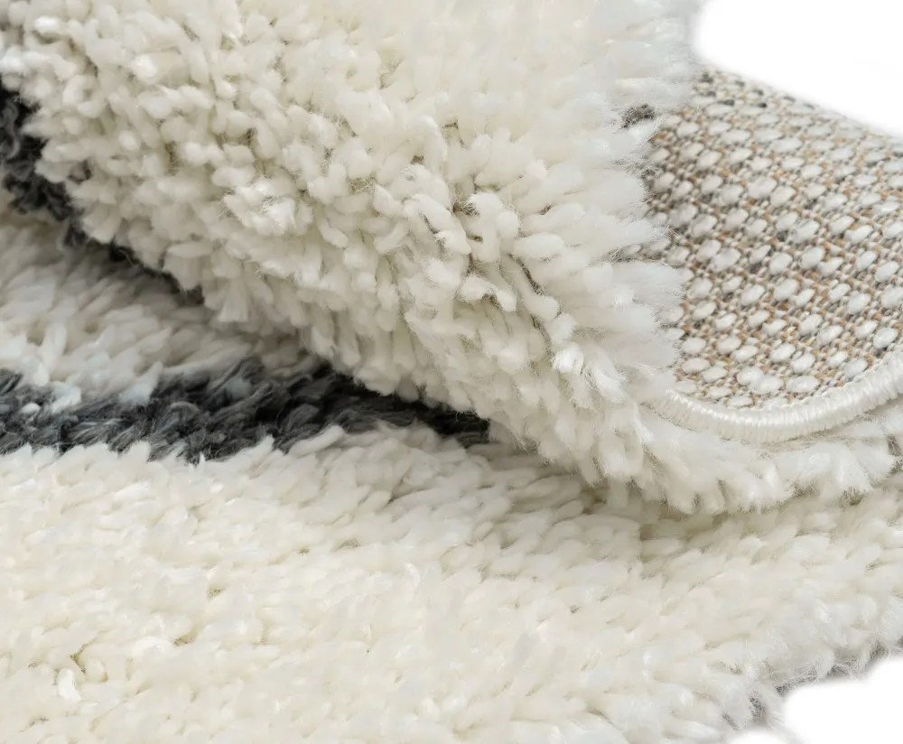 Covor rotund cu fire înalte »My Shaggy Rhombus«, design scandi, 150 cm