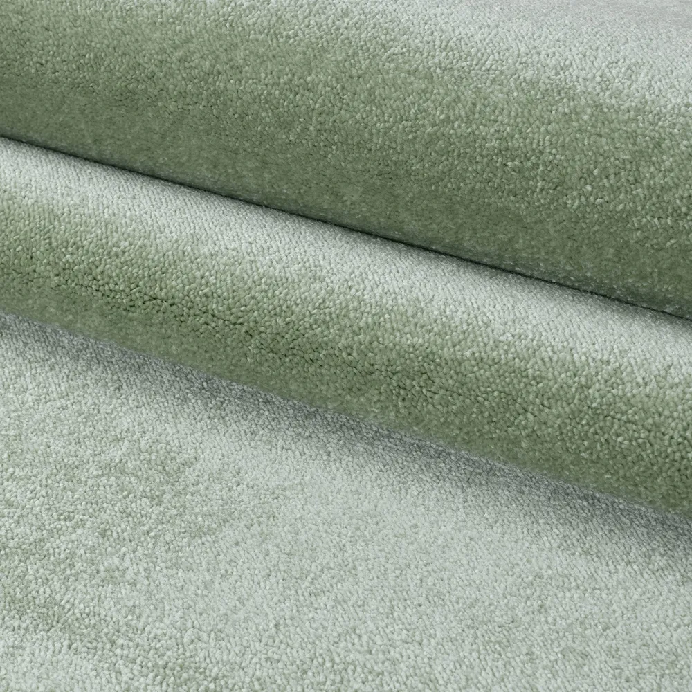 Covor rotund Granada culoare verde menta cu fire scurte, 120 cm