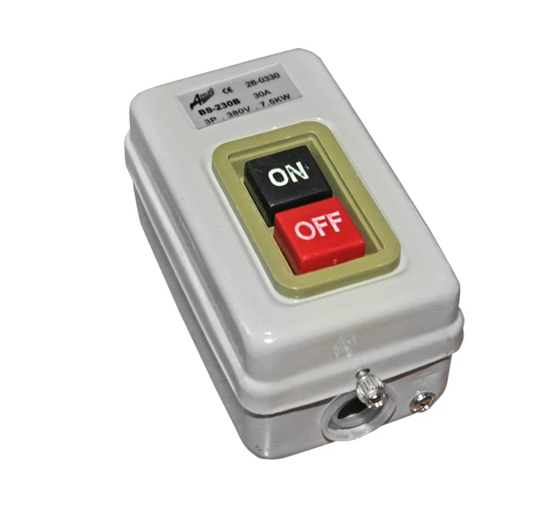 Intrerupator ON-OFF, cutie metalica, 3x30A, Adeleq 02-421