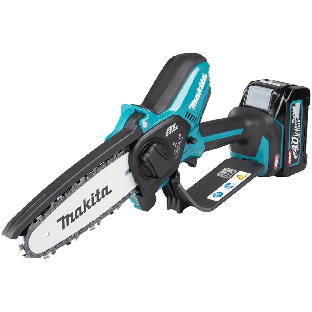 Tunder cu lant Makita UC029GM201 40V 4Ah