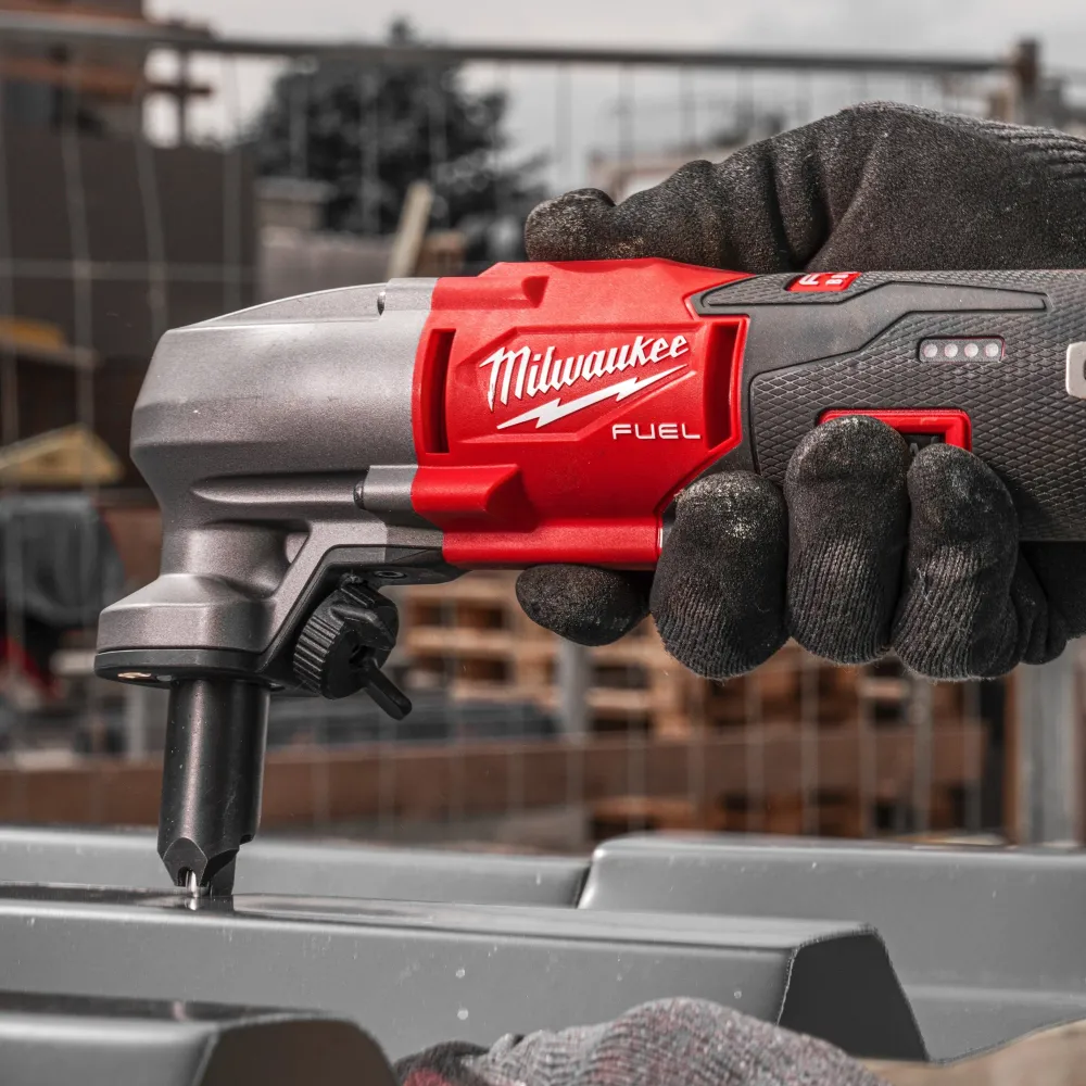 rozătoare Milwaukee M12 FNB16 12V
